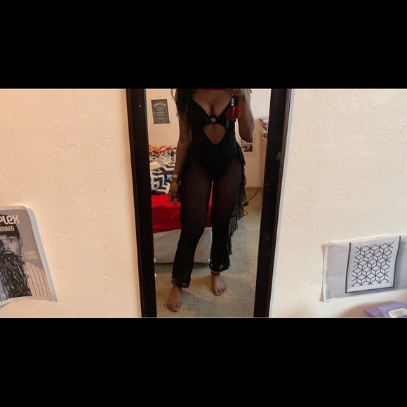 Cover up 🔥 - Picture 5 of 6